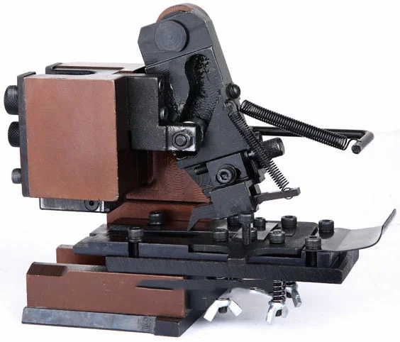 Molde de crimpagem de terminal JST