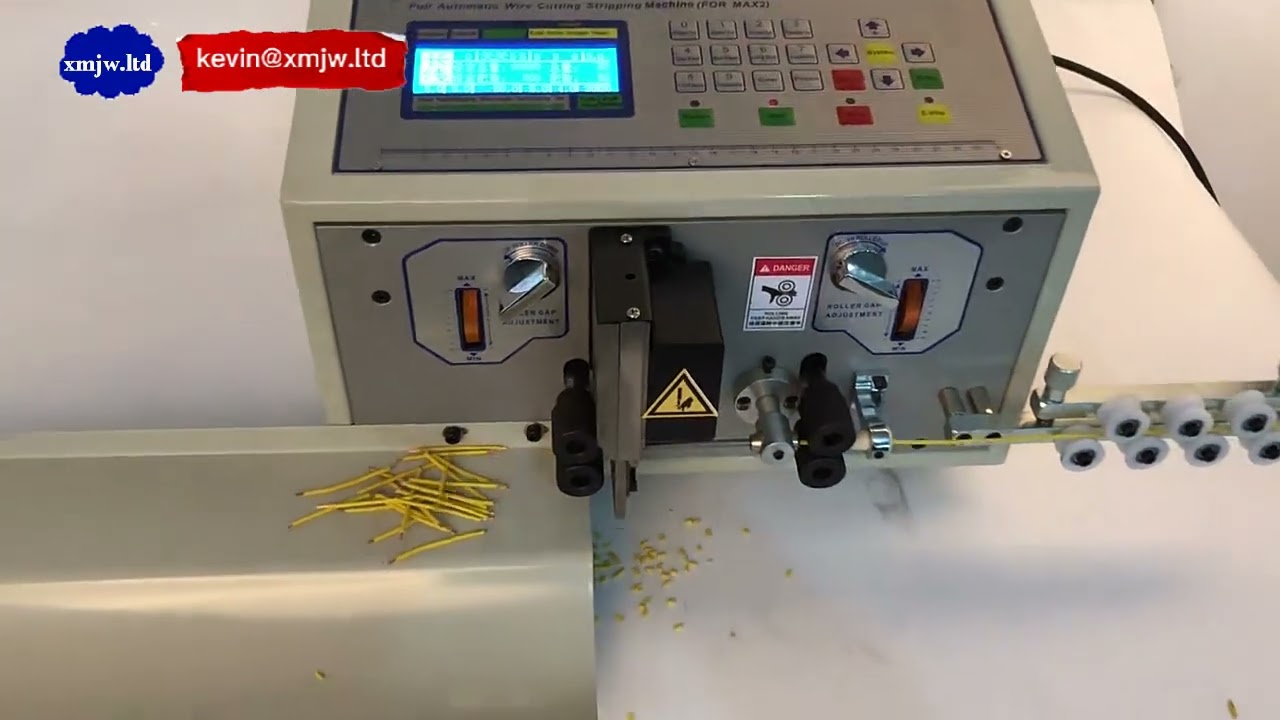 Máquina Automática de Corte e Decapagem de Fios para LED