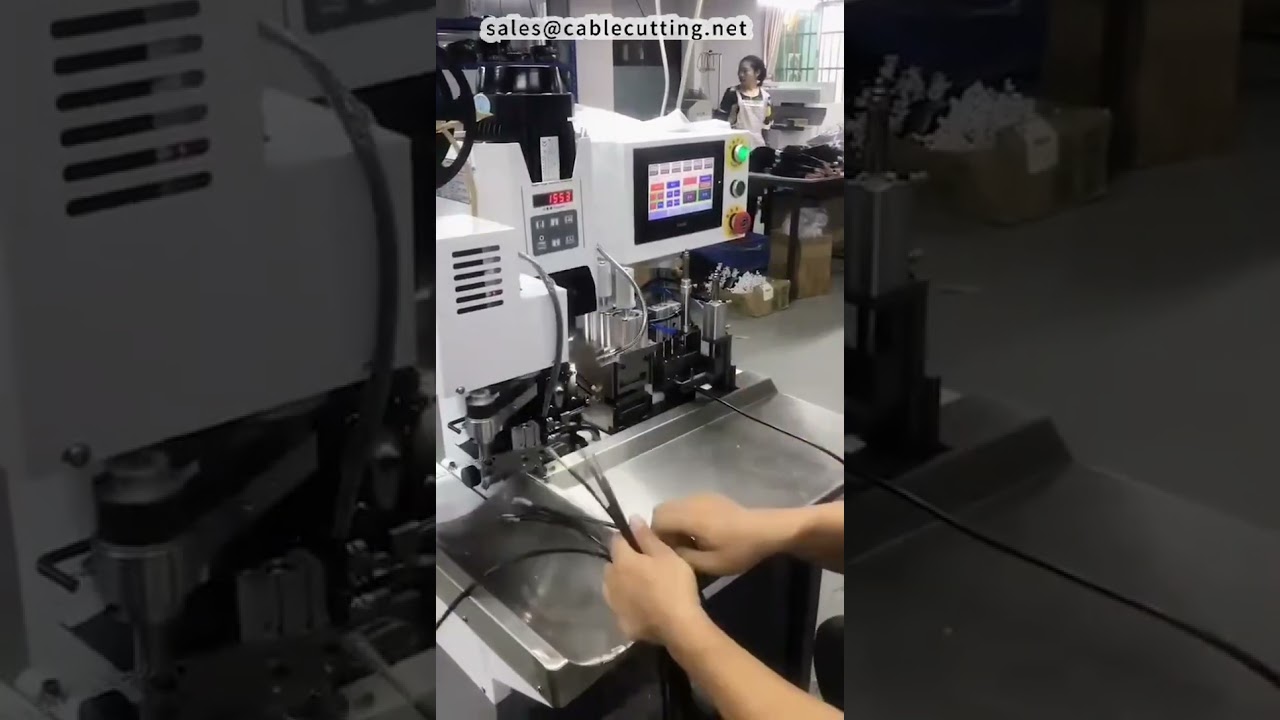 Demonstração da Máquina de Decapagem e Crimpagem para Cabos Multicore e Monocore