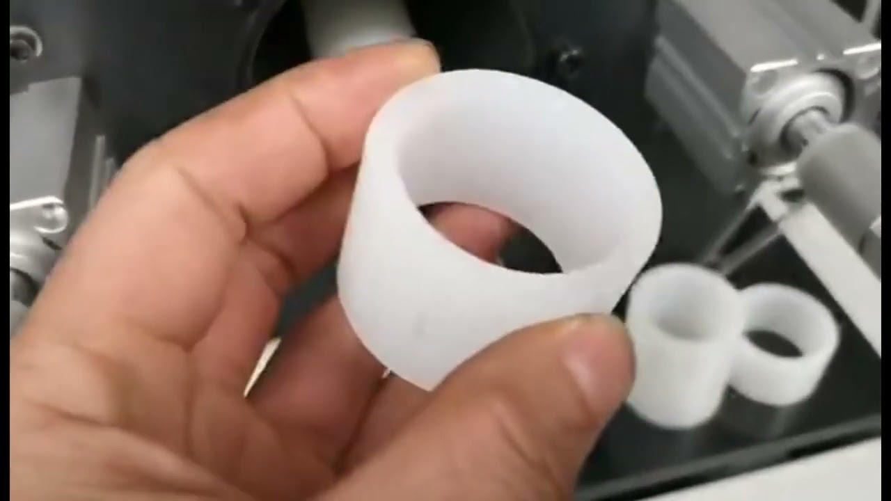 Máquina de Corte Automático para Tubos PVC e Revestimentos Plásticos - Cortadeira de Tubos