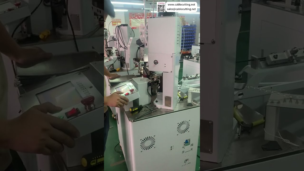 Máquina Automática de Dupla Cabeça para Terminais Customizados | Configuração e Operação de Fábrica
