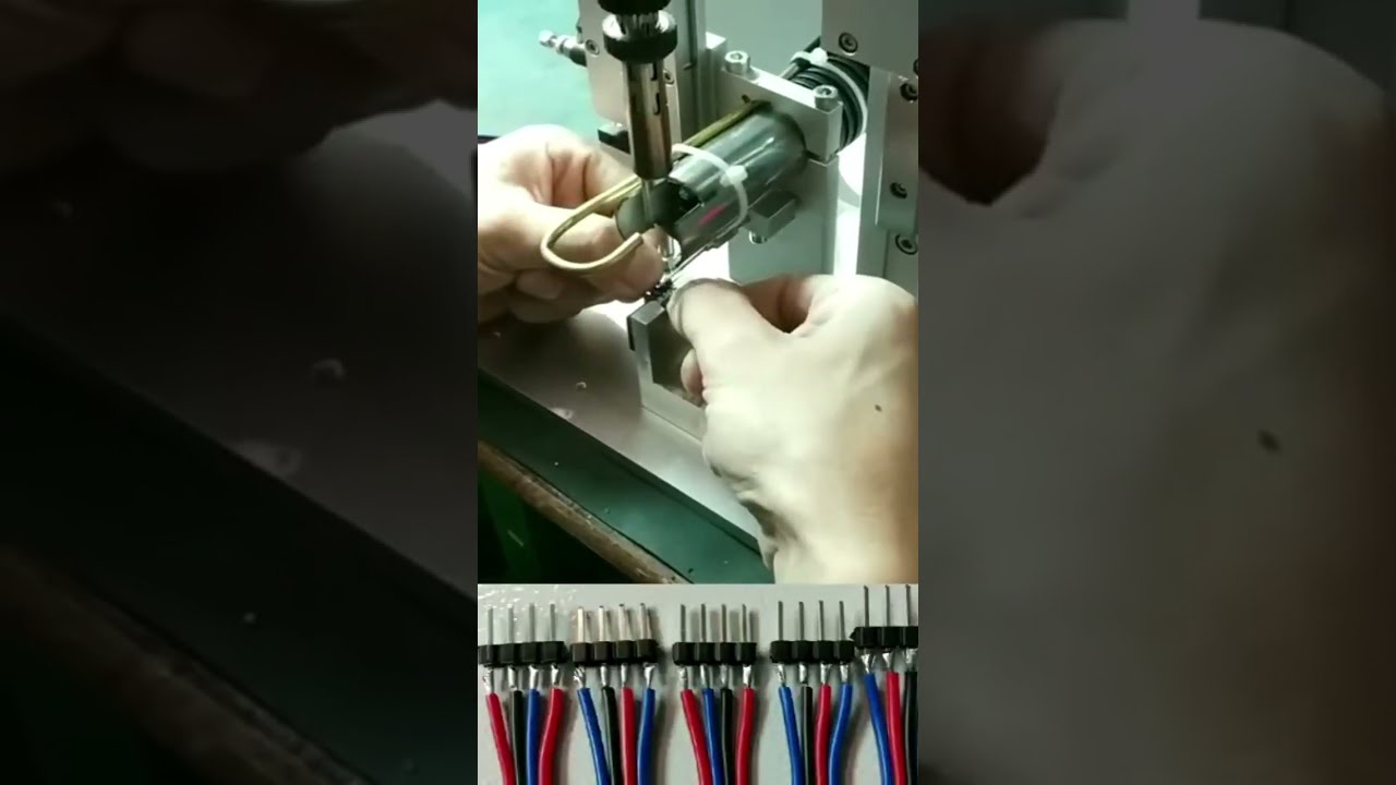Máquina de Solda Semiautomática para Cabos | Equipamento de Fábrica de Alto Desempenho #solda #decapagem #automação