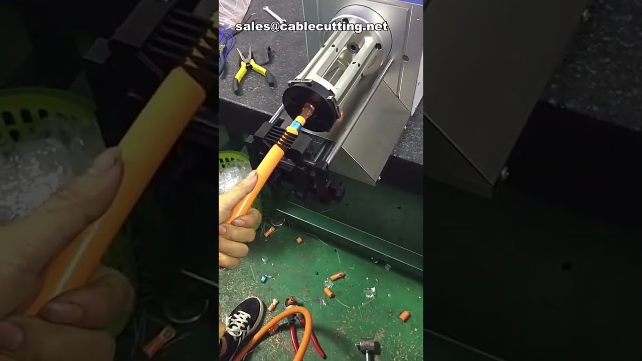 Máquina de Decapagem Rotativa Automática para Cabos Coaxiais - Processamento de Fios de Alta Temperatura