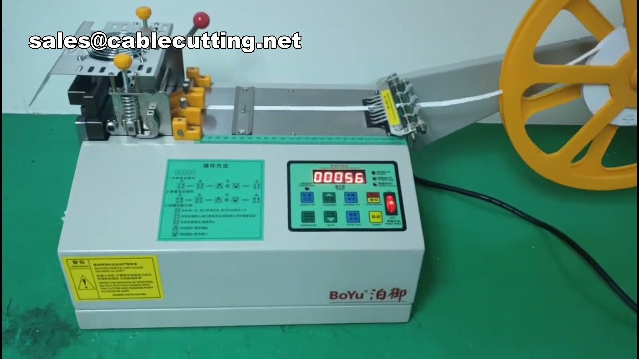 Máquina de Corte Automático de Borracha e Fita PVC com Cutter a Frio