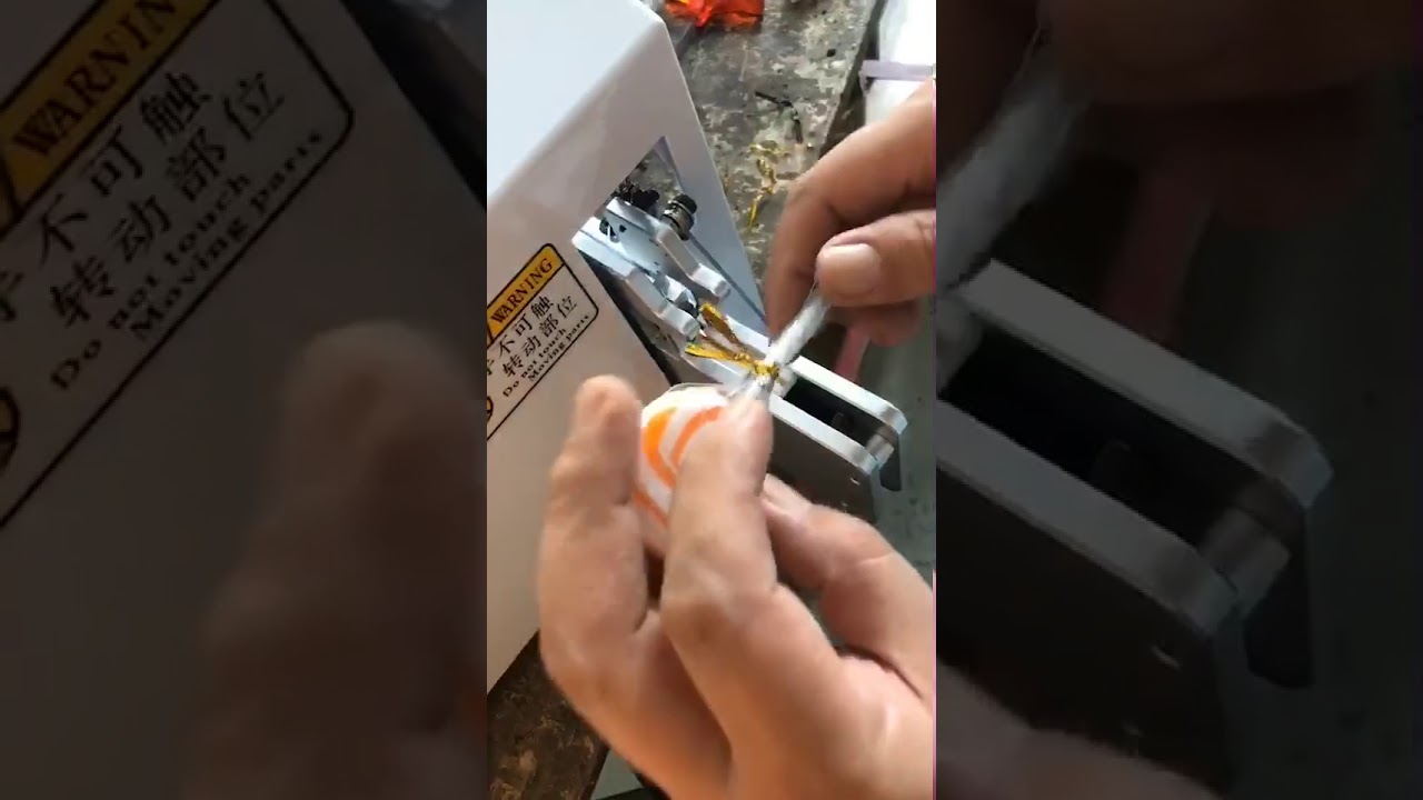Máquina de amarrar com arame dourado para sacos plásticos - Fechamento eficiente
