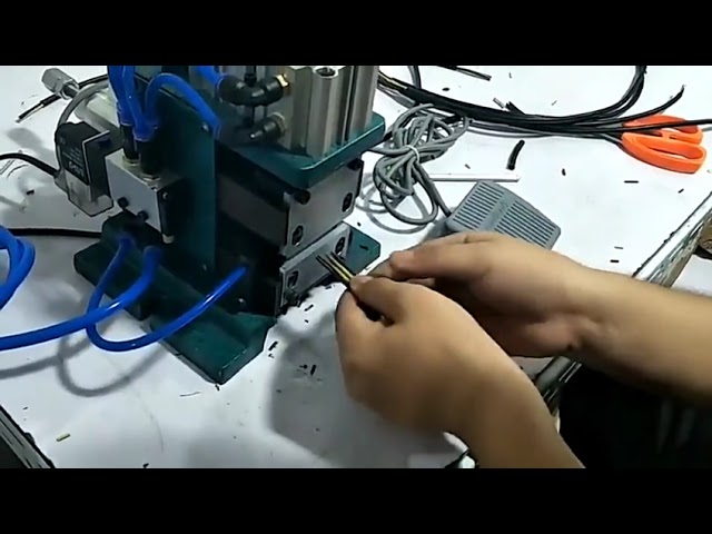 Máquina Desencapadora de Fios Pneumática 3f – Automática para Cabos Multicore