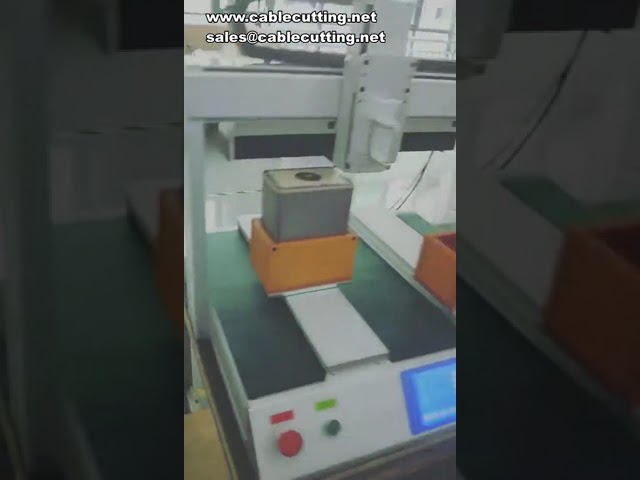 Máquina Automática de Aparafusar de Bancada com 3 Eixos - Cabeça Simples ou Múltipla (Tipo Sopro)