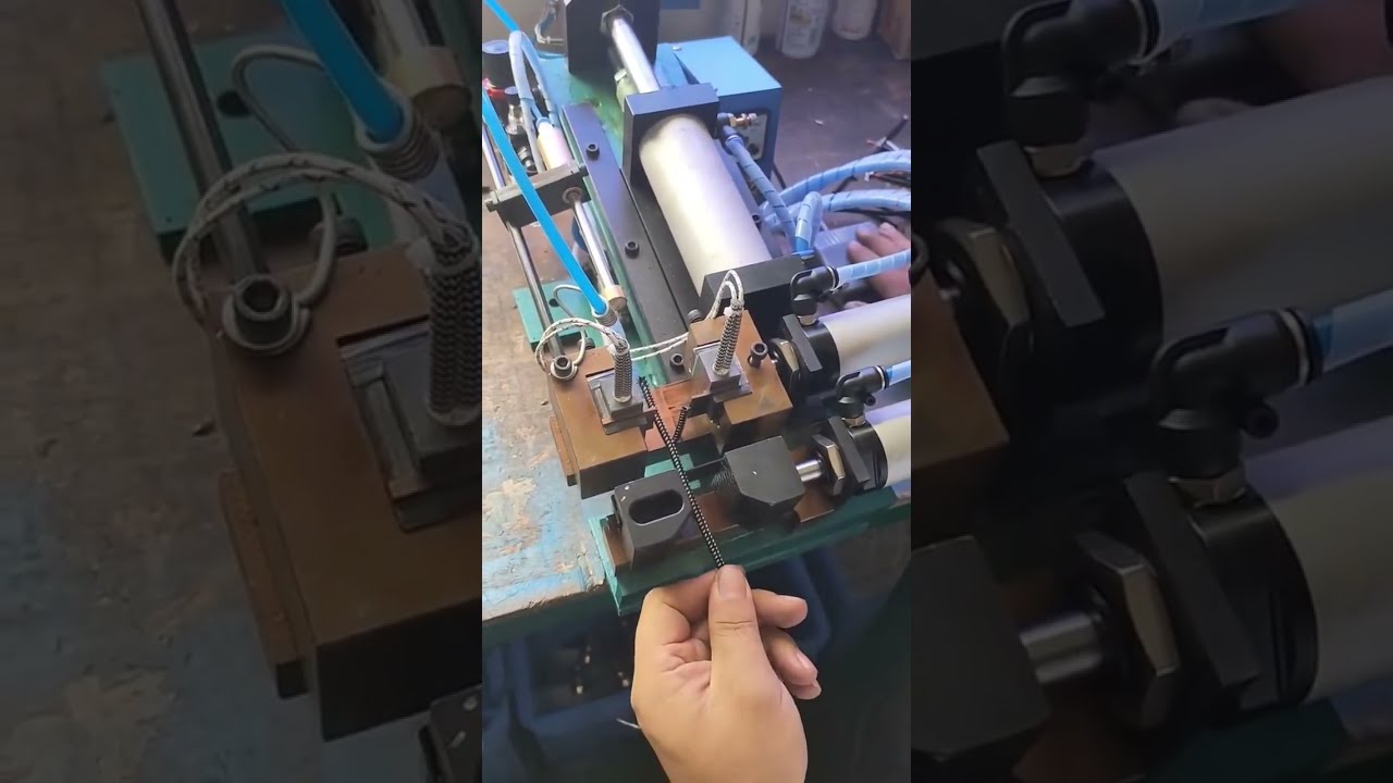 Máquina de Decapagem Térmica 310: Diâmetro do Fio 3-10mm, Curso 100mm, Ideal para Trança Externa