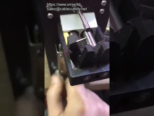 Desencapador Elétrico de Fios - Máquina Automática de Alta Precisão