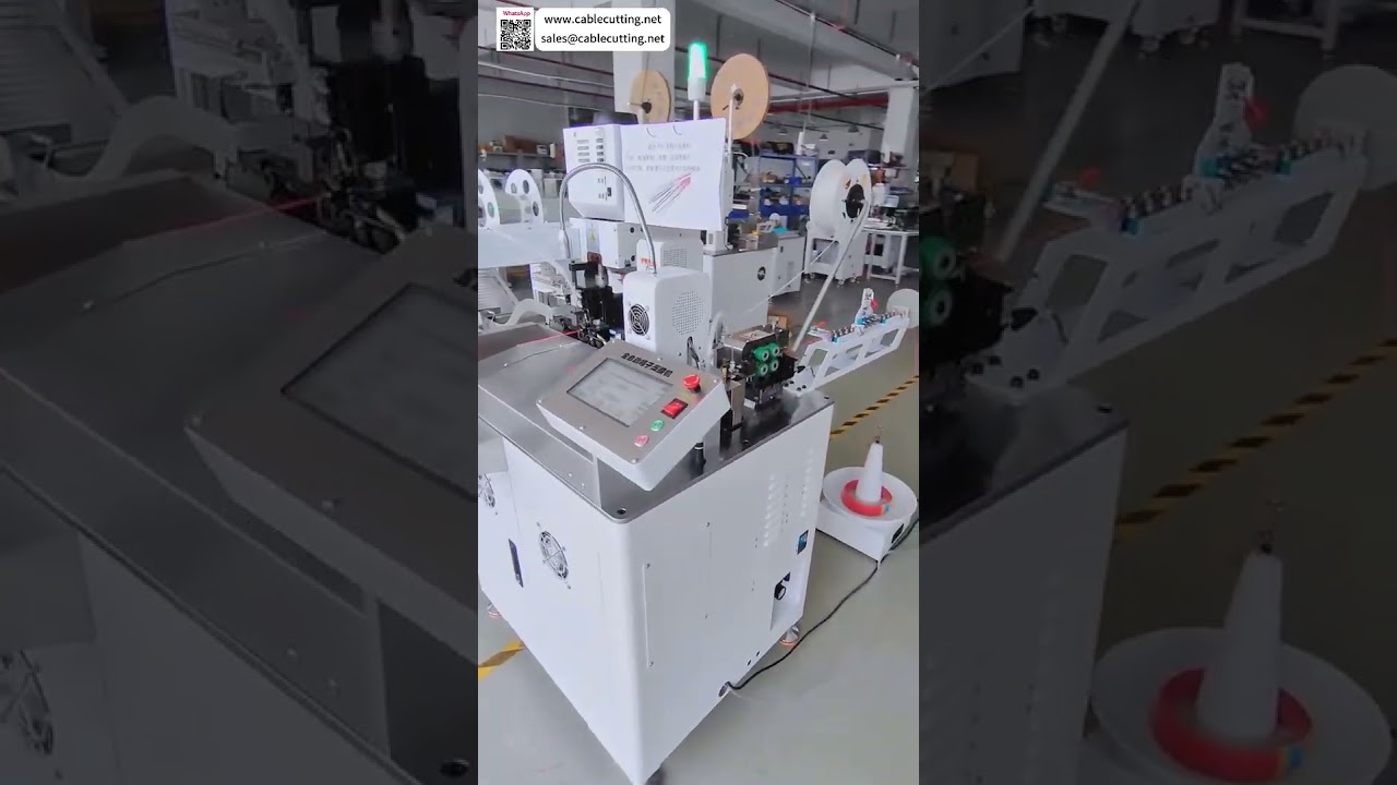 Máquina de Crimpagem de Terminais para Arneses de Eletrodo PTC em Módulo de Aquecimento AC de VE