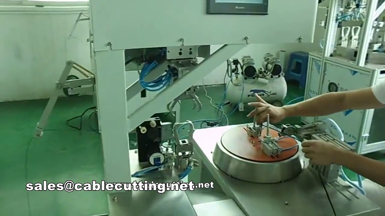 Máquina de Enrolar e Amarrar Cabos em Forma de 8 (Modelo 2) | Processamento Industrial Eficiente